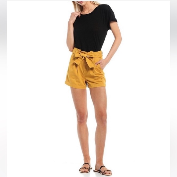 15. Everly Paper Bag Shorts in Marigold, Various Sizes - Picture 2 of 13